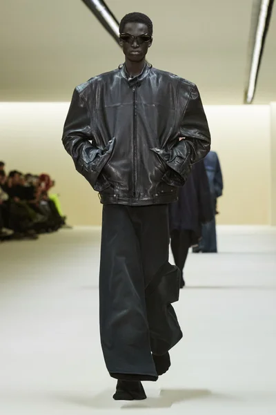 Look 14